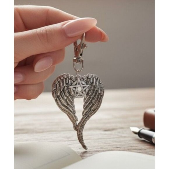 Angel Wing Pentagram Keychain Silver Clip Christian Witch - Picture 1 of 11
